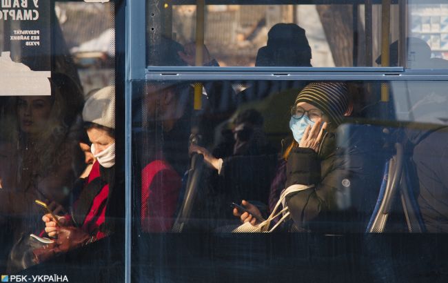 Никто не поедет! В Запорожье пассажир устроил "террор" в транспорте из-за карантина
