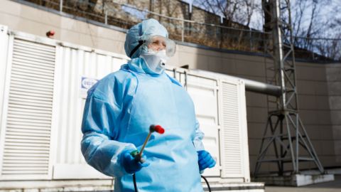 У киевлянина, который контактировал с умершей в Радомышле, коронавирус не обнаружили