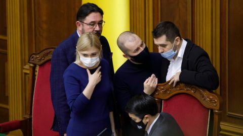 Большая чистка: почему власть хочет, но не может изменить закон о люстрации