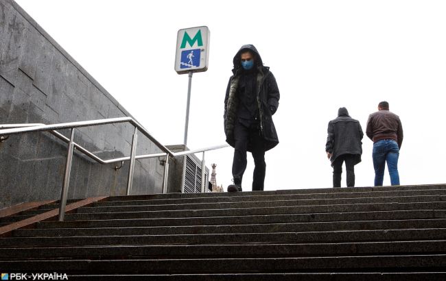 В Киеве запустили метро: фото и видео из обновленной подземки