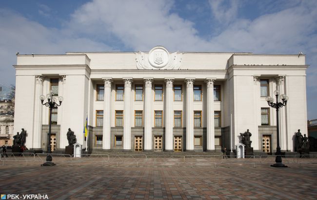 Рада планирует продлить использование цифровых паспортов в Украине