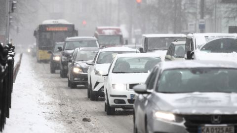 Киев снова запрещает въезд грузовиков: когда и почему