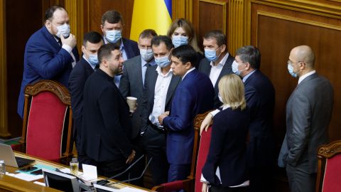 Ротації в Кабміні: яких міністрів підтримає "Слуга народу"