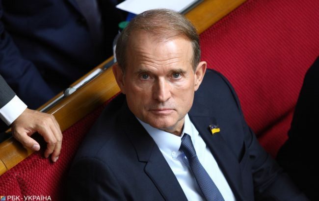 Суд продлил сроки расследования по делу Медведчука