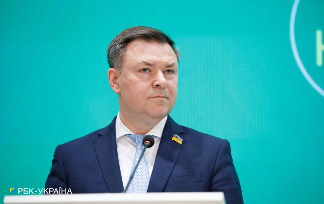 Глава оборонного комітету Ради пояснив падіння обсягів військової допомоги Україні