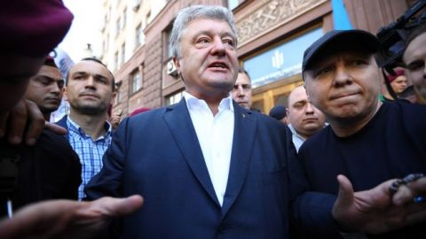 Порошенко сказал, что сам придет на допрос в ГБР