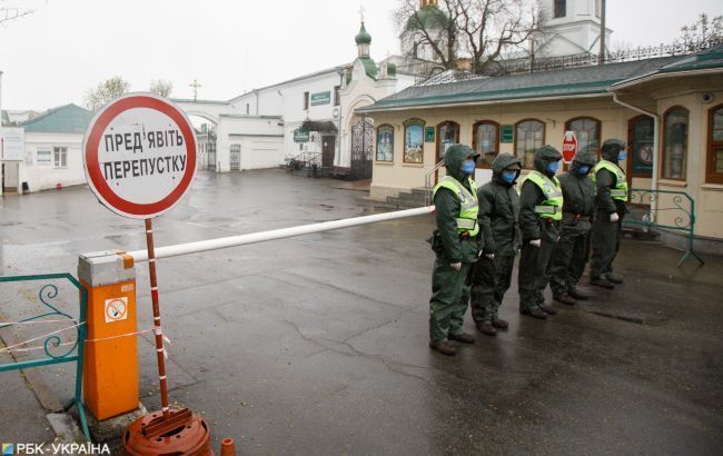 В Днепре открыли дело из-за скопления людей в храме