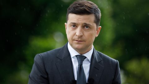 Зеленский подписал законы о национальном сопротивлении и увеличении численности ВСУ