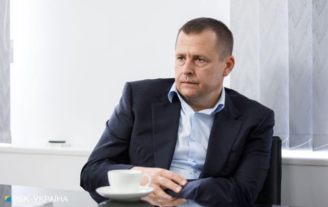 Філатов спростував повідомлення про вибухи у Дніпрі та назвав причину стовпа диму