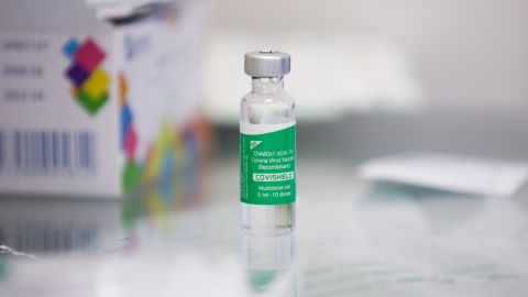 В Индии расследуют безопасность вакцин