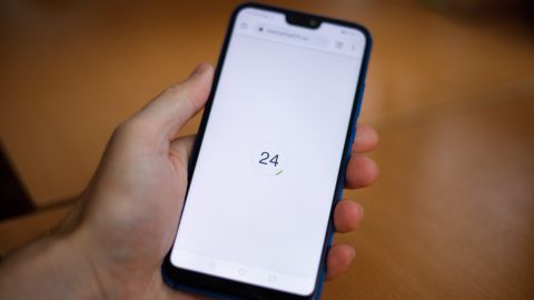 Все висне: у ПриватБанку стався збій