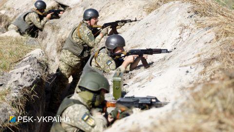 На Донбасі військовий отримав поранення