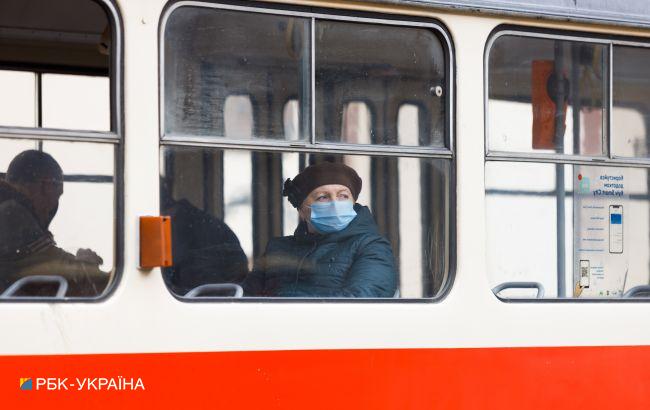 Проездной почти за 3000 гривен: новые тарифы на транспорт в Киеве с 1 января
