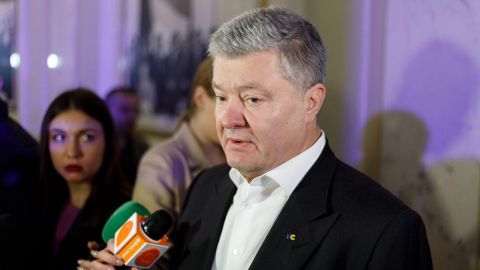 Стало відомо, як прихильники Порошенка готуються зустрічати політика 17 січня