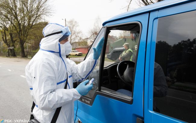 Украинцы оценили степень опасности коронавируса