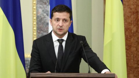 Мінський розвод: чому мирний план Зеленського поки не працює