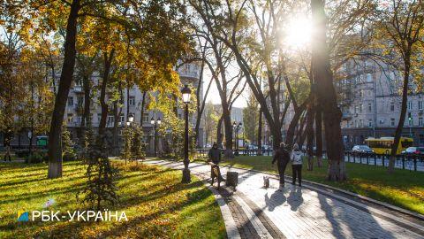 В Україні утримується тепла погода