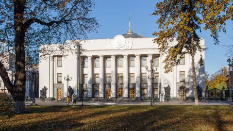 У Раду внесли третій законопроект про відповідальність за брехню в декларації