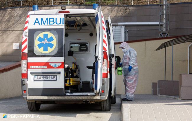 Росіяни вдарили по селах у Донецькій області: є поранені та загиблі