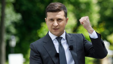 Касові апарати для ФОПів відтерміновано: президент підписав закон