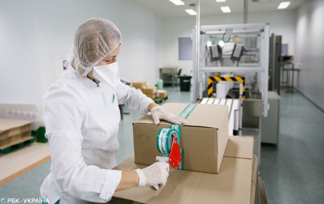 Падіння в базових галузях економіки України знову прискорилося