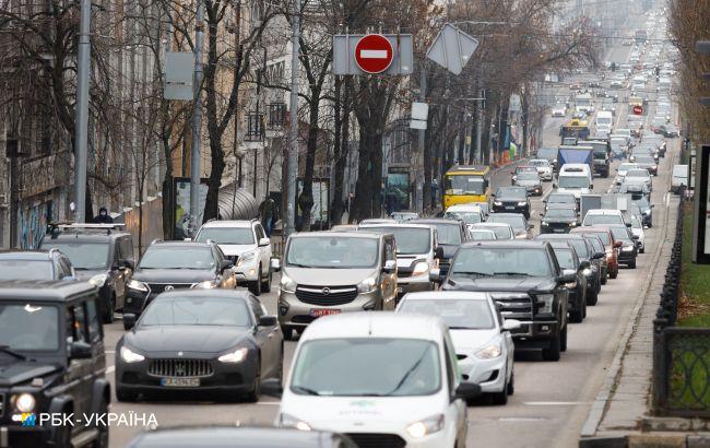 Українці зможуть замовляти номерні знаки на авто онлайн: в МВС назвали терміни
