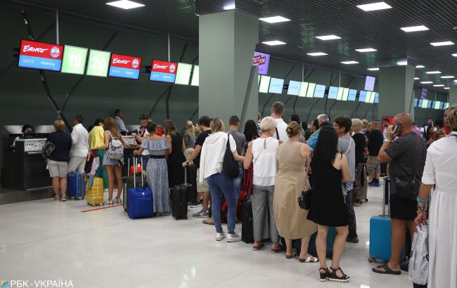 В аеропорту "Київ" відкрили пункт тестування на COVID-19