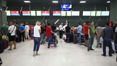 Украинцы отдают предпочтение иностранным авиакомпаниям