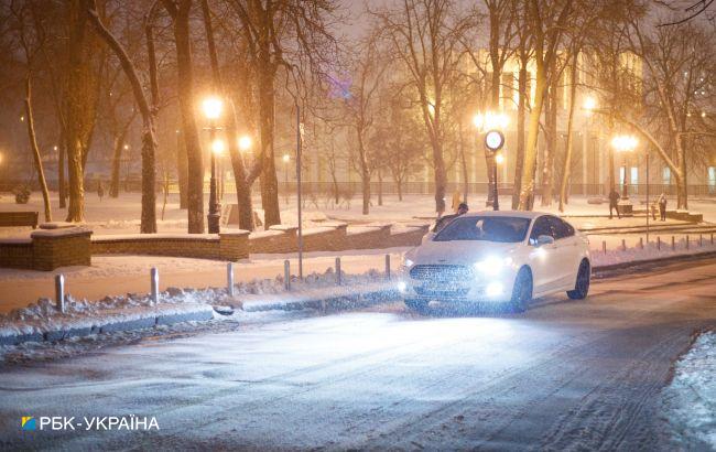 В Украине продолжает теплеть, на дорогах местами гололед