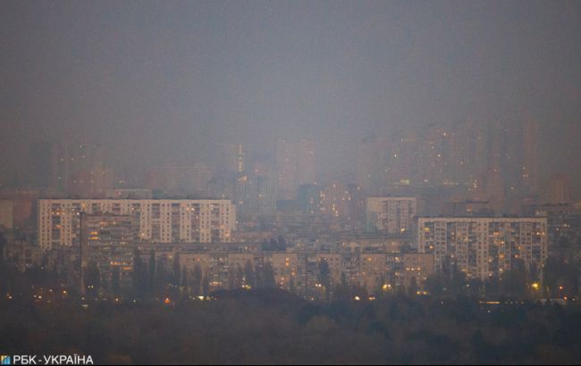 Смог у Києві не пов'язаний з пожежею в Чорнобильській зоні, - ДСНС