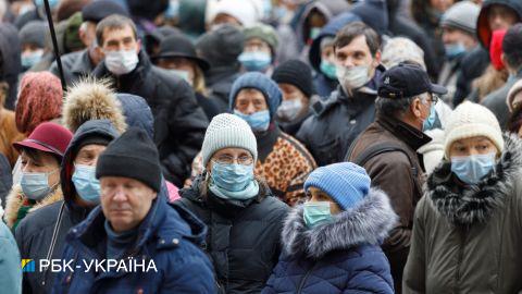 В Украине почти 12 тысяч новых случаев COVID и 557 смертей: статистика Минздрава