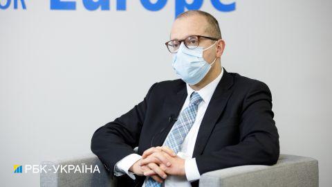 Штамом "Омікрон" заразиться більше половини Європи у найближчі тижні, - ВООЗ