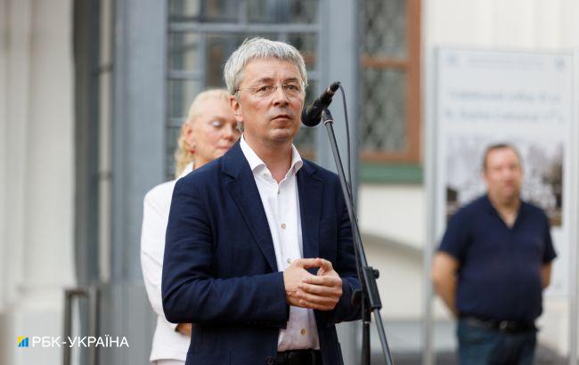 Мінкульт про в'їзд "хороших росіян" в Україну: потрібен запобіжник