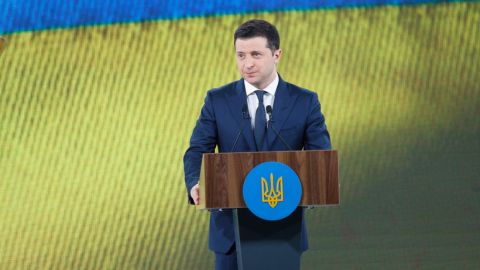 Зеленский призвал не допустить "масштабной войны"