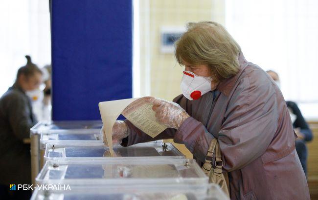 Дільниці в Кривому Розі відкрилися вчасно, порушень в "день тиші" не було