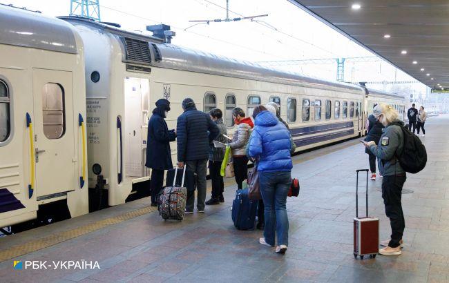 В Одесі та області коригують графік руху поїздів. Є ймовірність ракетного удару