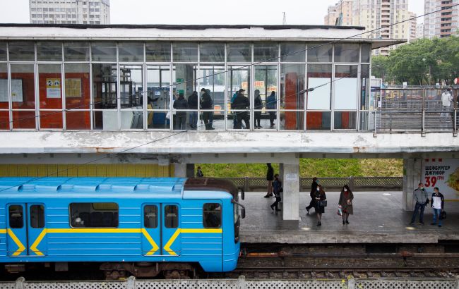 У Києві поки не планують підвищувати вартість проїзду в метро