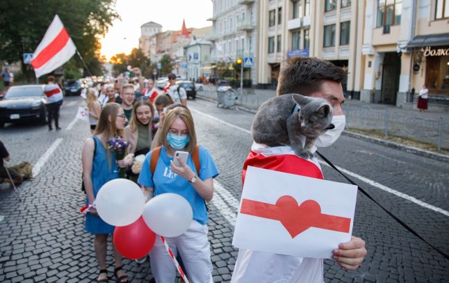 Опозиція планує провести акцію протесту в Білорусі 9 травня