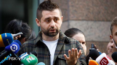 Кабмин будет договариваться о множественном гражданстве с каждой страной индивидуально, - Арахамия