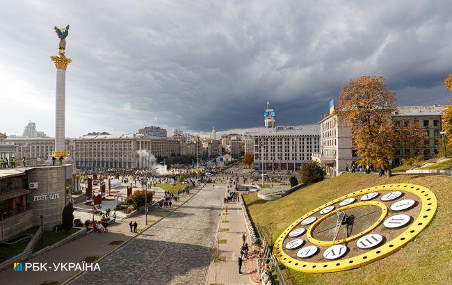 У Києві з 08:00 запрацюють продуктові магазини та комунальний транспорт