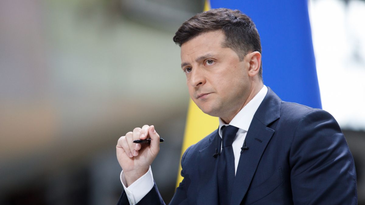 Зміна варти. Навіщо Зеленський змінює керівництво української армії