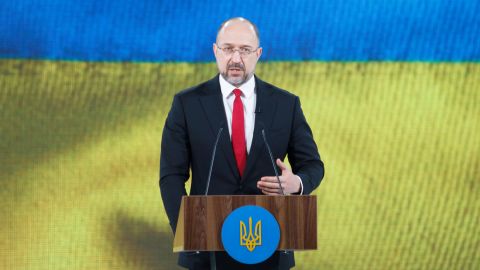 Шмыгаль назвал причины роста цен на продукты