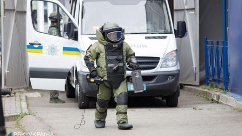 Взрывчатку на территории Чернобыльской АЭС не нашли: полиция ищет "минеров"