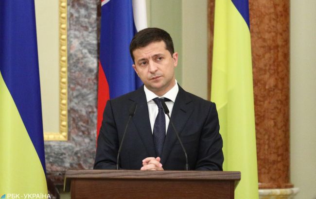 Зеленський відповів на петицію про скасування фінансування партій
