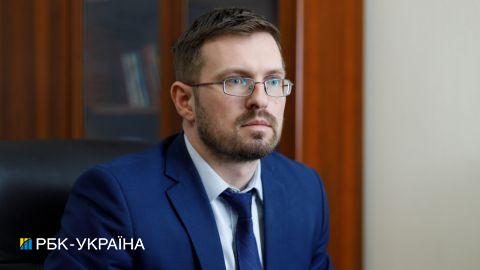 Украинцам старше 60 лет рекомендовали делать бустерную прививку