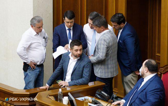 Депутаты рассказали подробности обсуждения отставки Разумкова в Трускавце