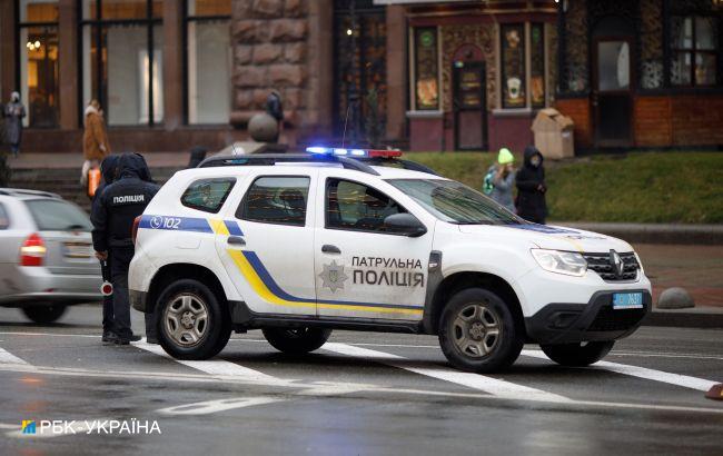 В Киеве донжуаны с пистолетом и монтировкой "подкатывали" к девушкам с газовым баллончиком: чем это закончилось