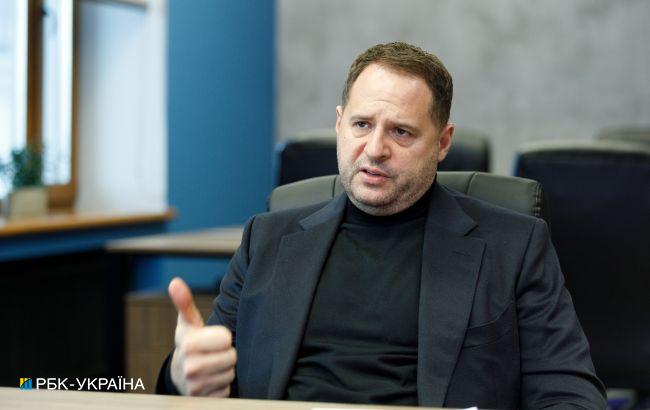 Украина представила партнерам 10 шагов для разблокирования мирного процесса по Донбассу