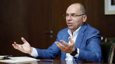 Иммунные паспорта для поездок за границу: что думают в Минздраве