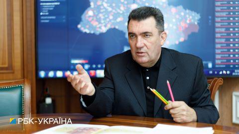 Военное положение в Украине. Данилов назвал условие для введения